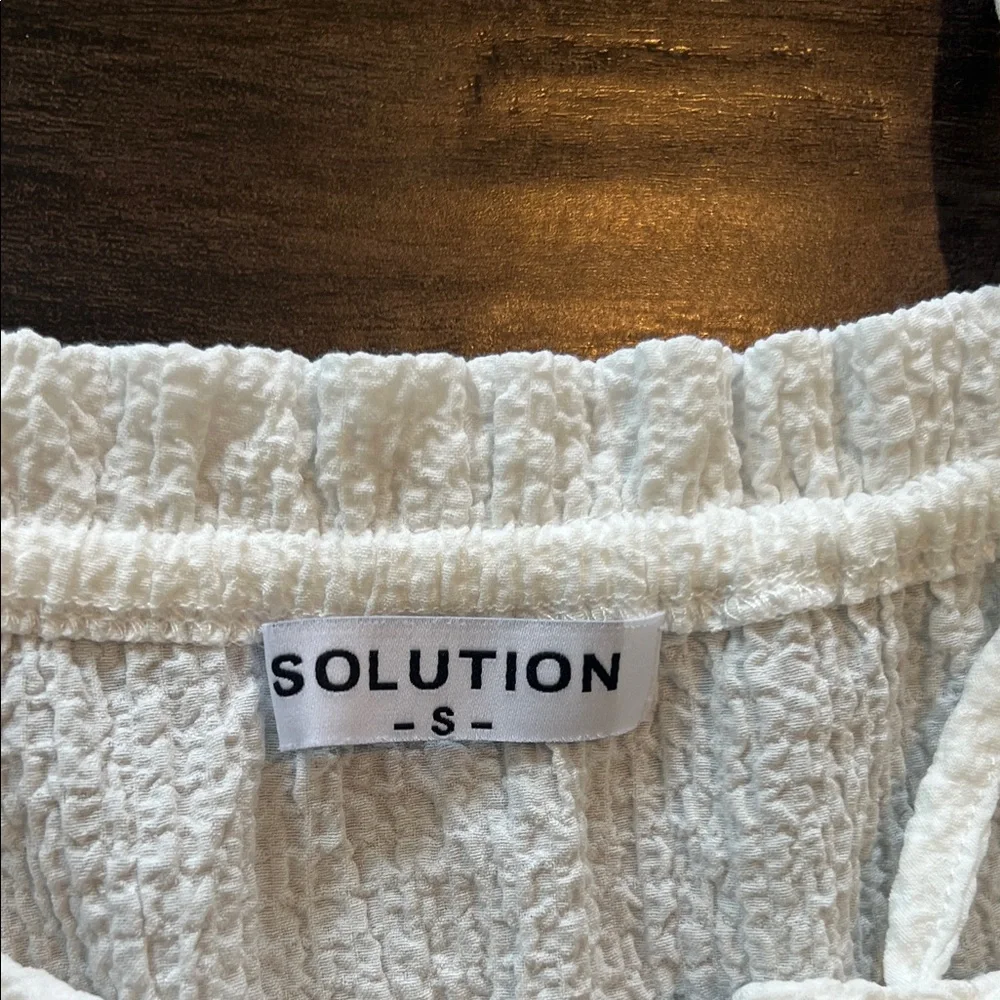 Elegant White Midi Dress - Picture 2 of 3